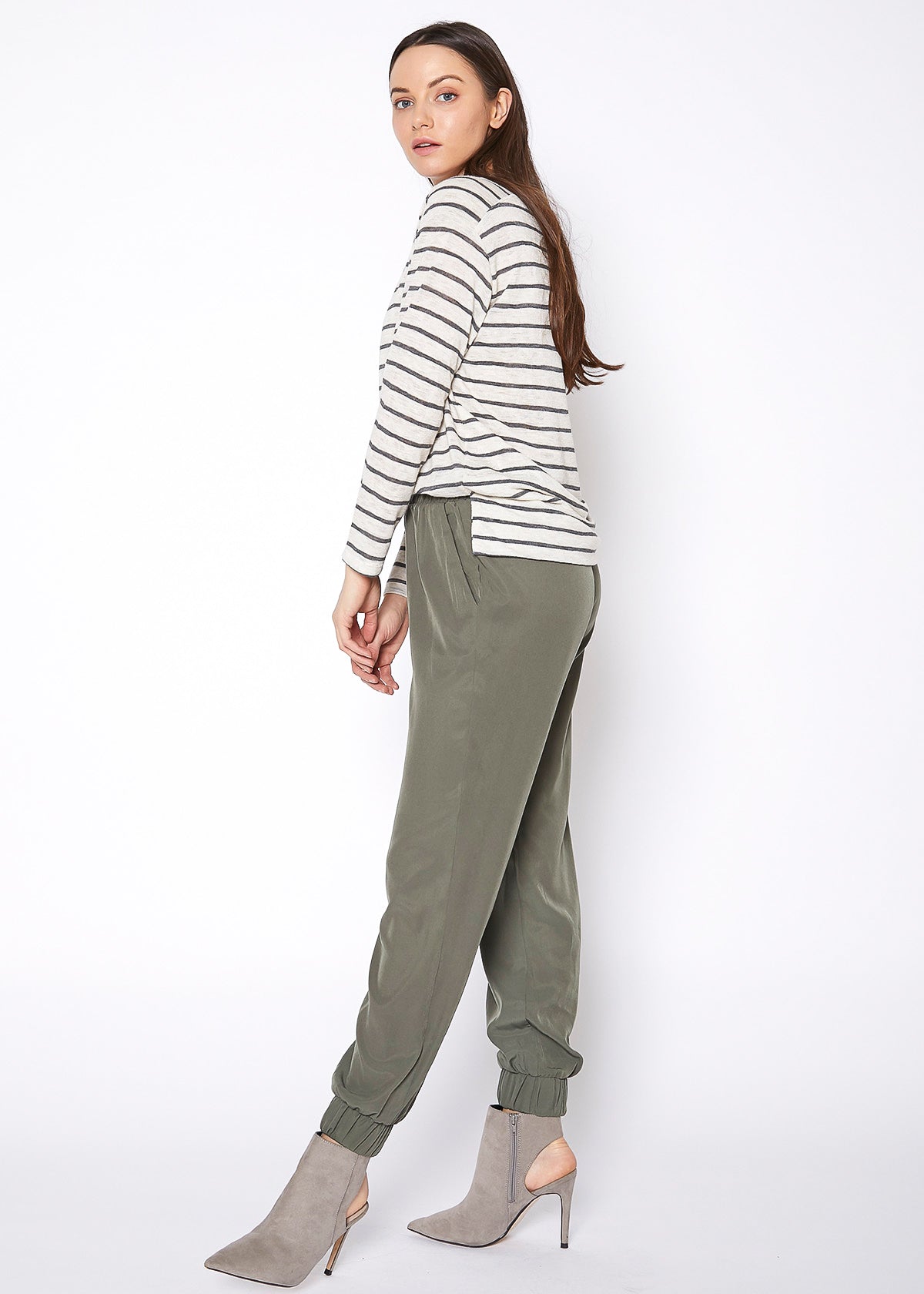 Women's Striped Light Top In Oatmeal Grey Stripe