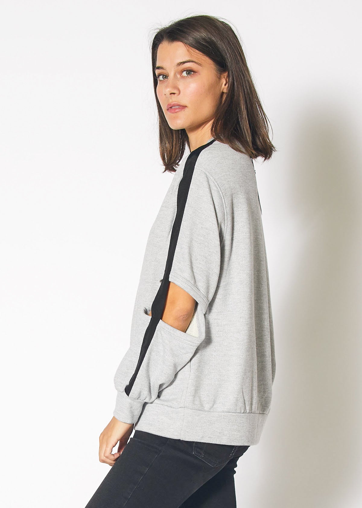 Cold Elbow Sweatshirt in Heather Grey