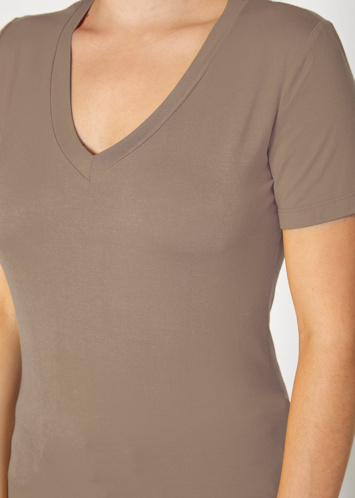 V-neck Short Sleeve Basic Tee