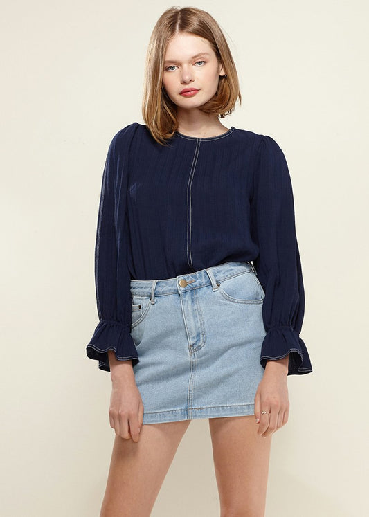 Women's Stitch Accent Puff Shoulder Bell Cuff Top in Navy